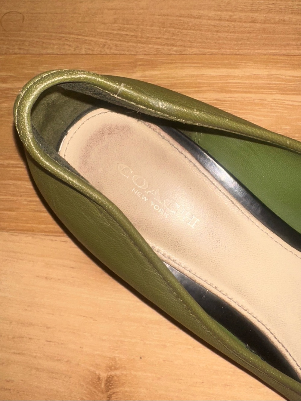 Coach Olive Green and Black Ballet Flats with Bow & Charms - Picture 6 of 6